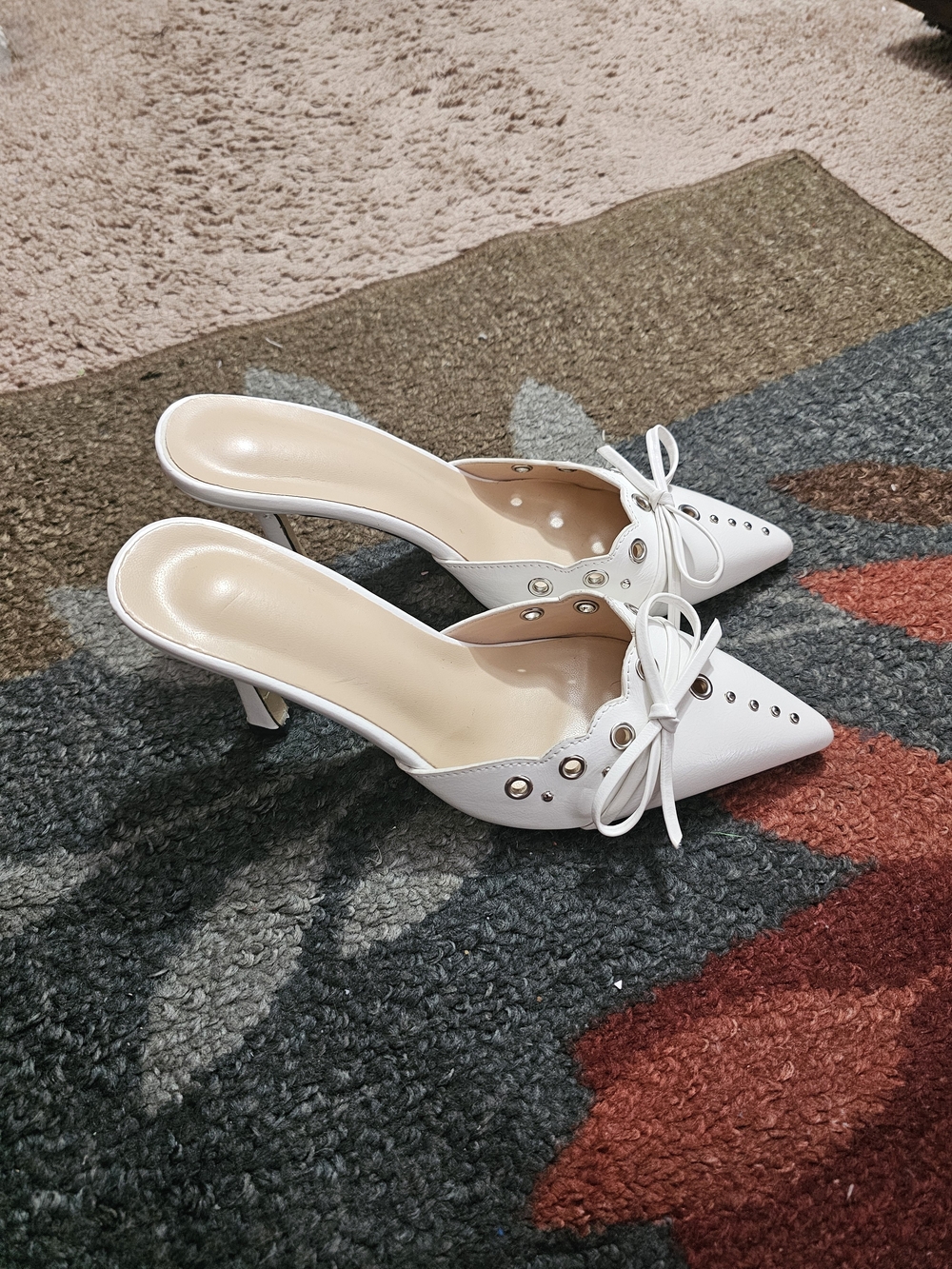 White Pointed Toe Bow Mule Heels for Women